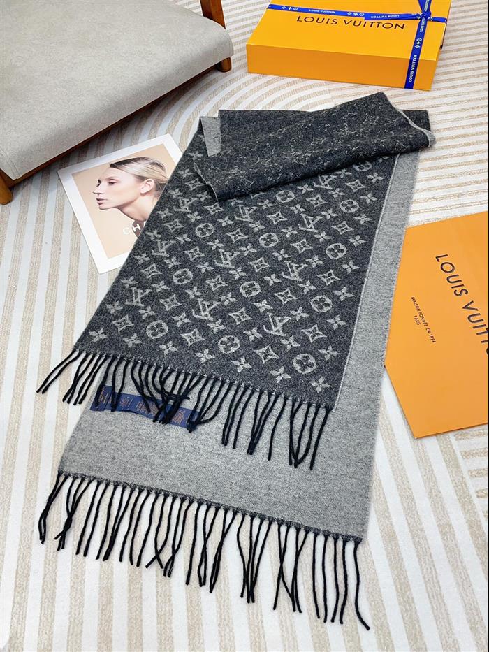 2026116111040903 380